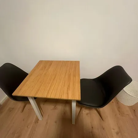 Cheema * فرانكفورت