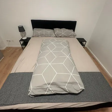 Cheema Apartment Frankfurt am Main